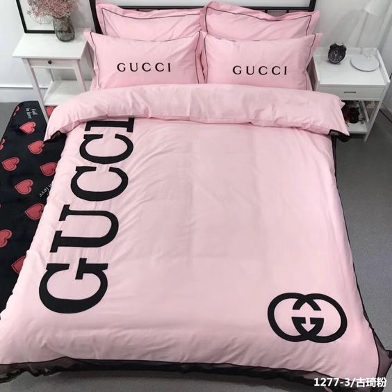 Premium Luxury Brand Bedding Set DN9131046