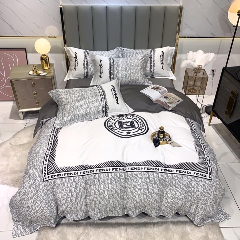Premium F*ndi Bedding Set DN9201045