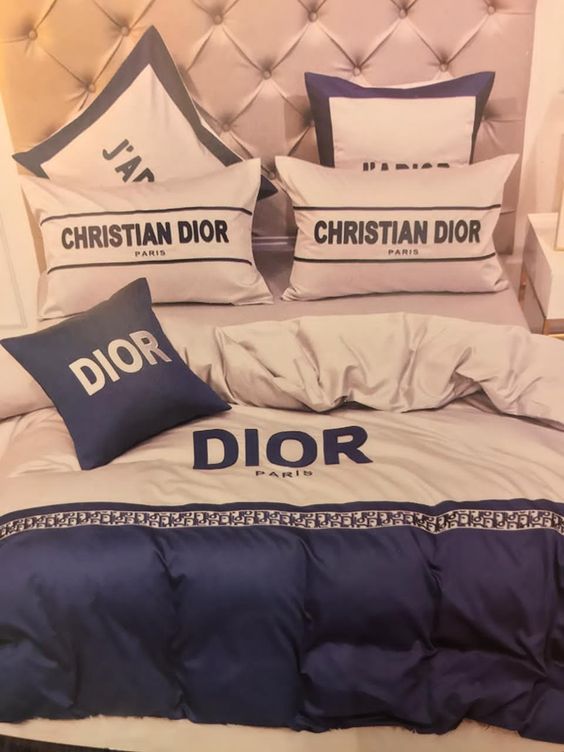 Premium Luxury Brand Bedding Set DN9061103