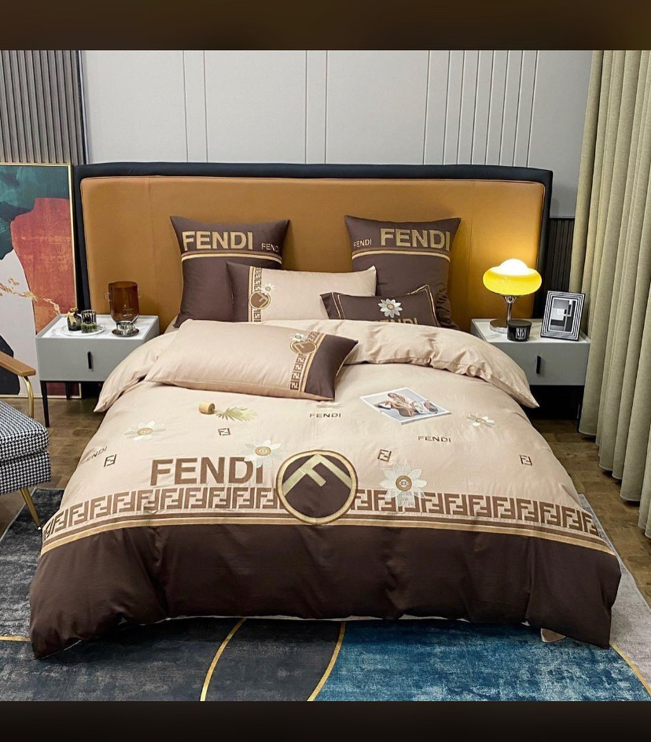 Premium F*ndi Bedding Set DN9201044