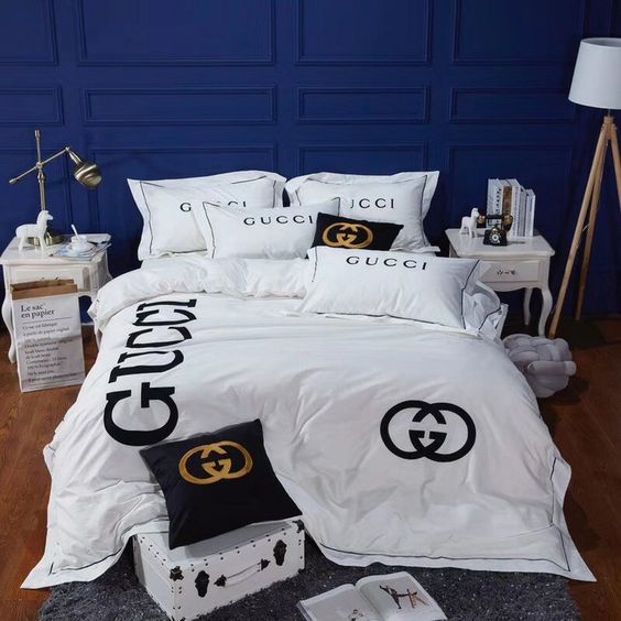 Premium Luxury Brand Bedding Set DN9131043