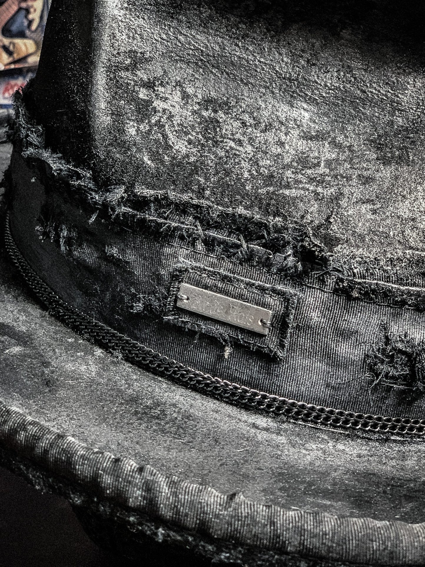 THROUGH THE GLASS - Blade Hats