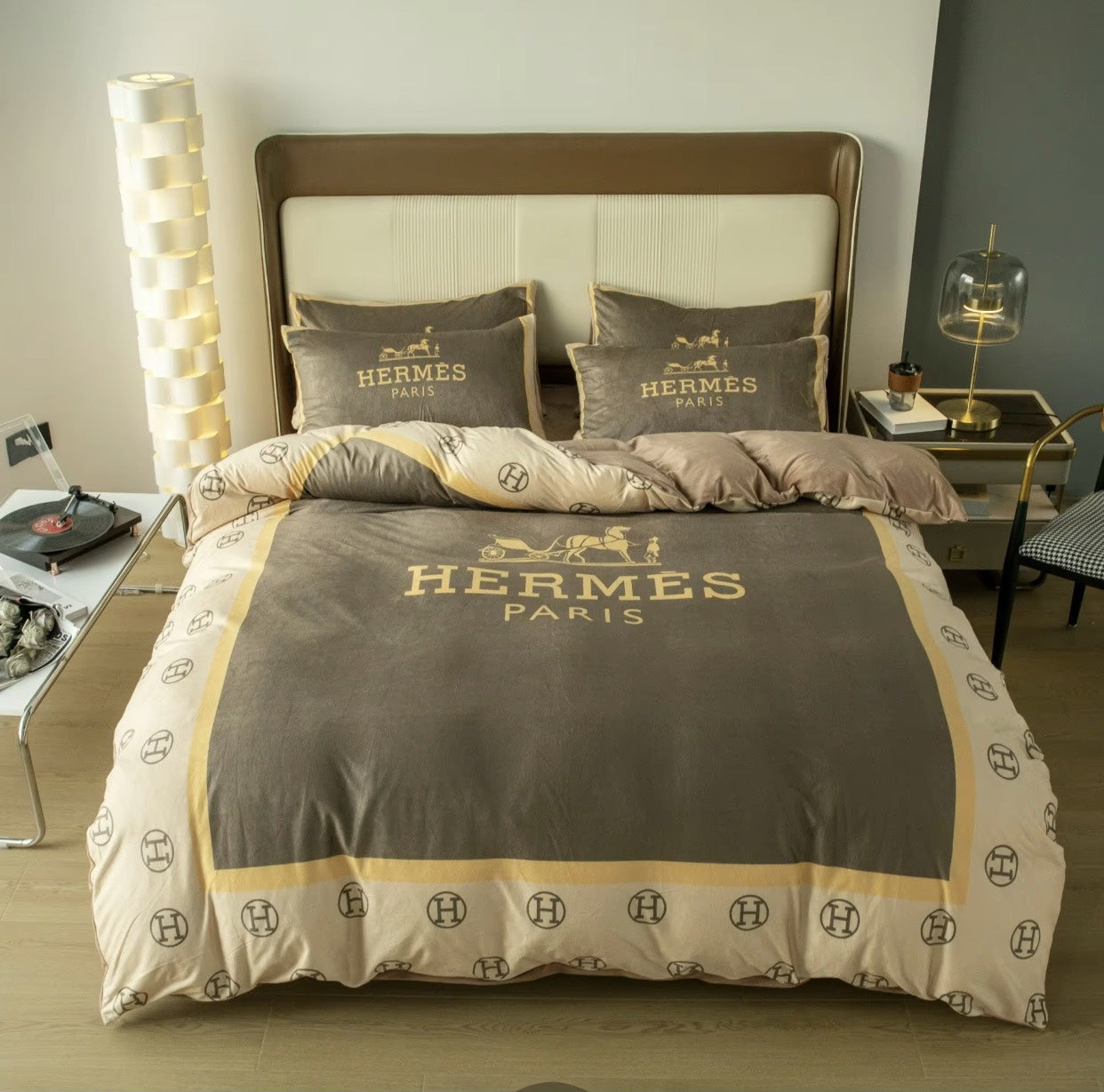 Premium Luxury Brand Bedding Set DN16030902