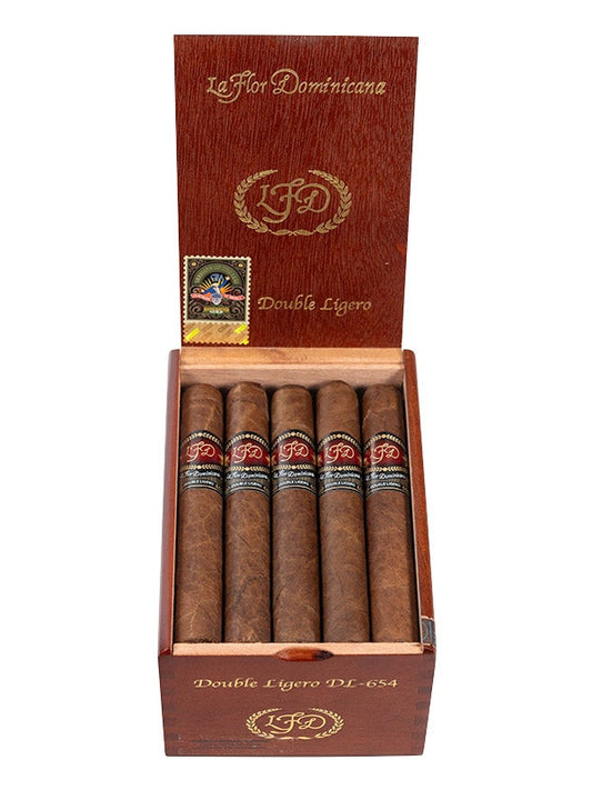 La Flor Dominicana Double Ligero (DL) Natural 654 Box