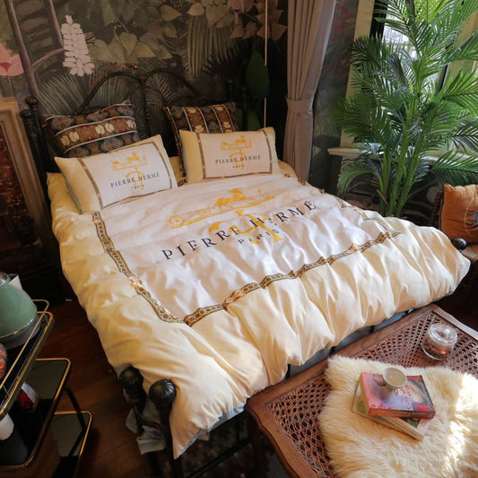 Premium Luxury Brand Bedding Set   DN9061126
