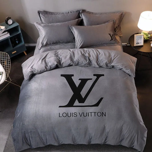 Premium Luxury Brand Bedding Set   DN9020254