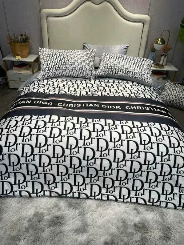 Premium Luxury Brand Bedding Set   DN9050274