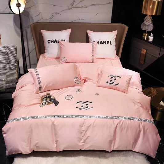 Premium Luxury Brand Bedding Set   DN9100709