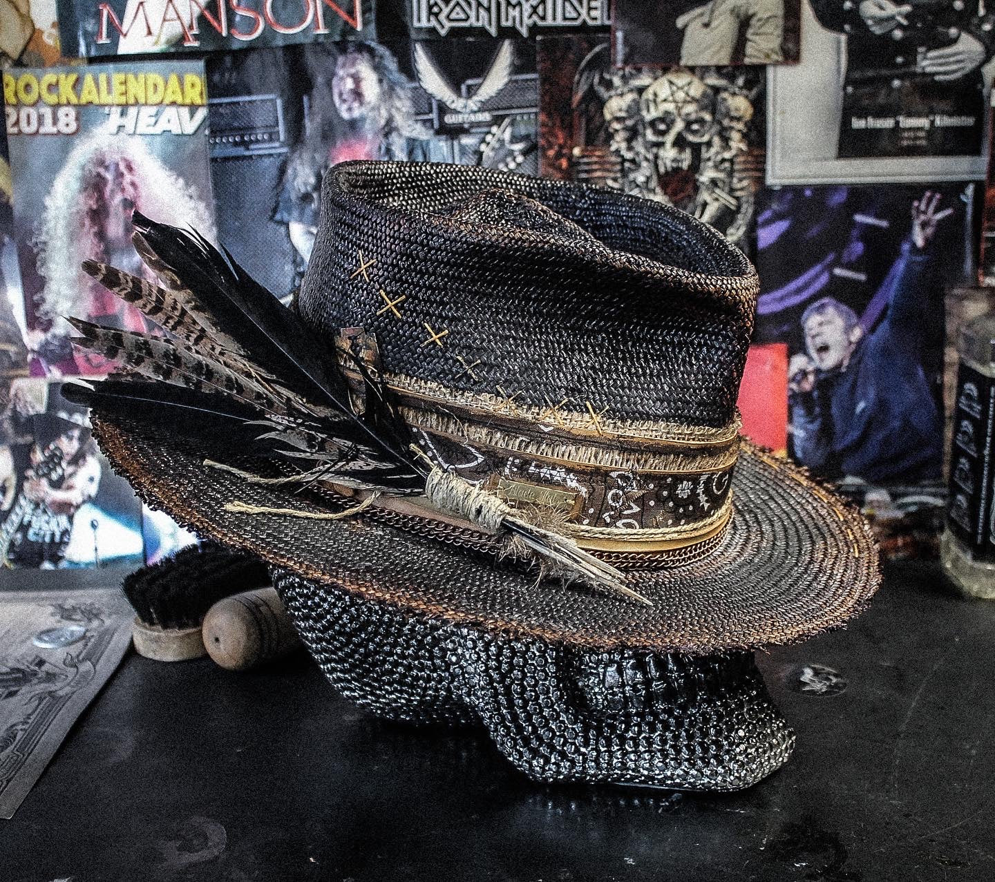 MALAS NOTICIAS - Blade Hats