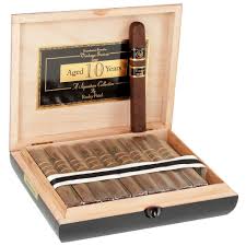 Rocky Patel Vintage 1992 (10year) Robusto Box