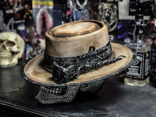 THE TRUTH DROPS LIKE A BOMB - Blade Hats