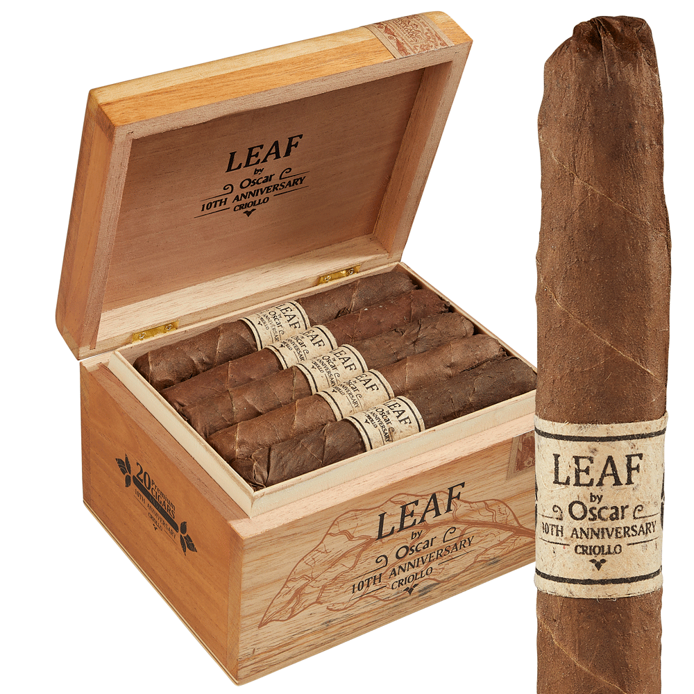 Oscar-Leaf 10th Anniversary leaf Sixty Criollo Box