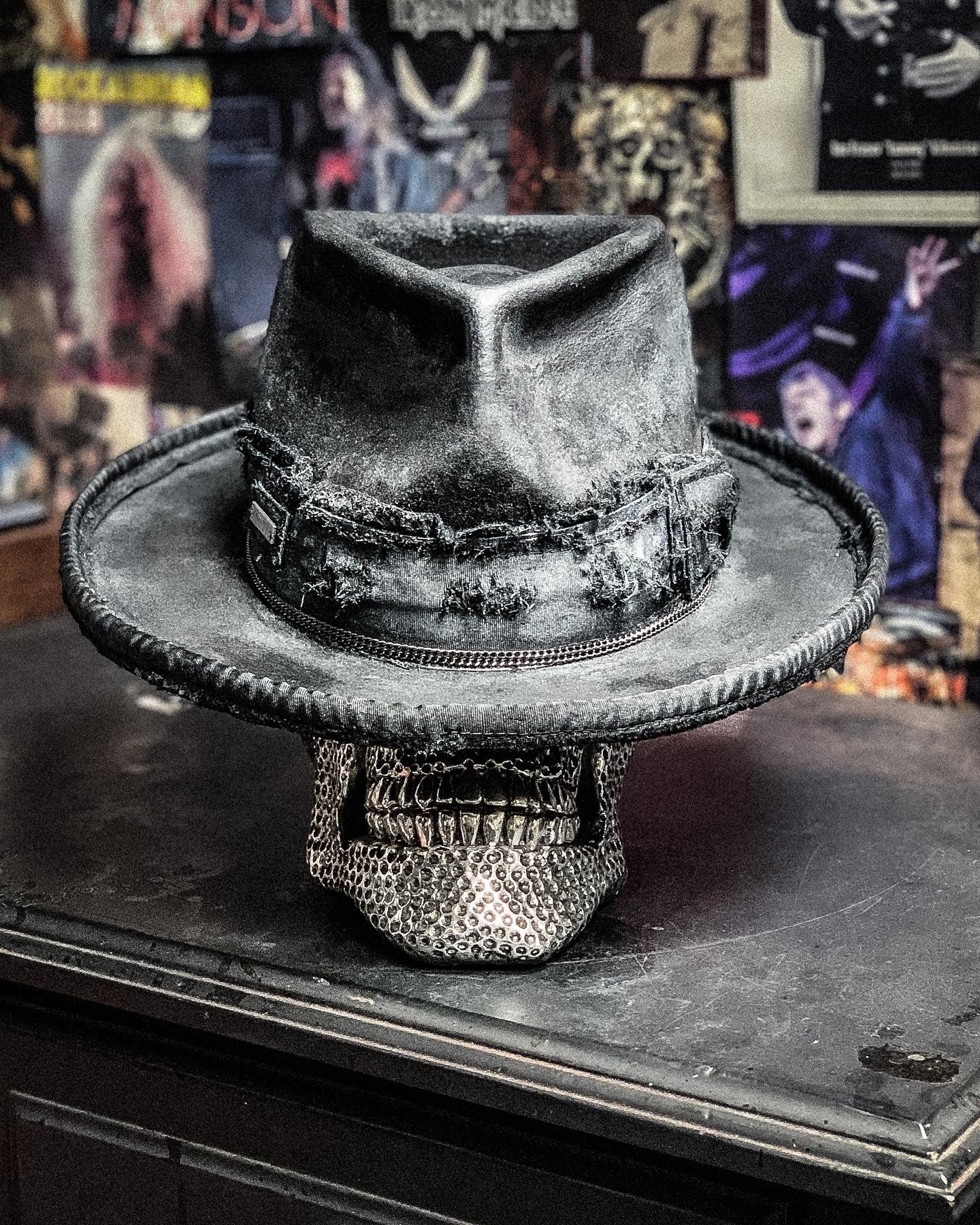 THROUGH THE GLASS - Blade Hats