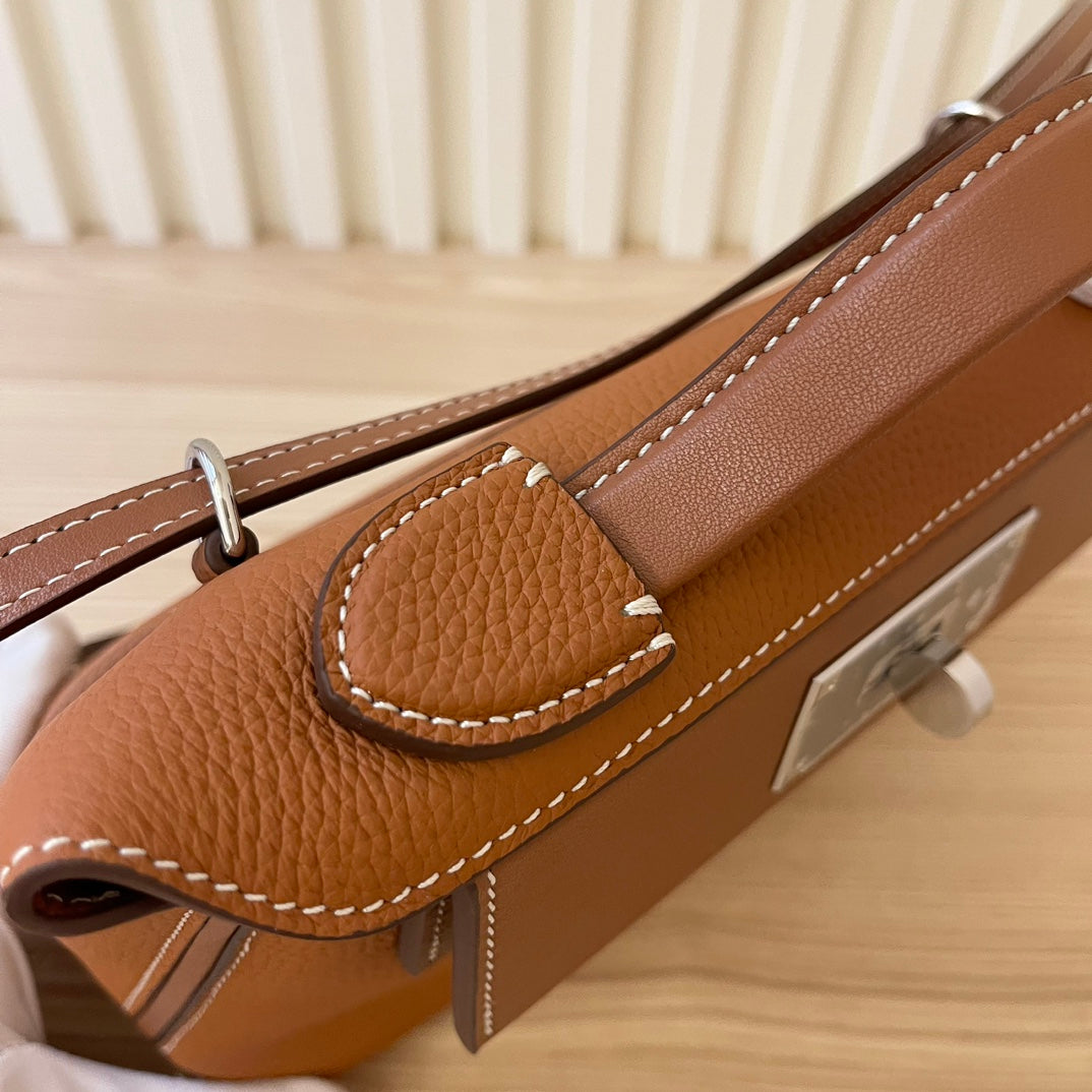 Hermes Goyard Kelly Togo Swift 24 brown