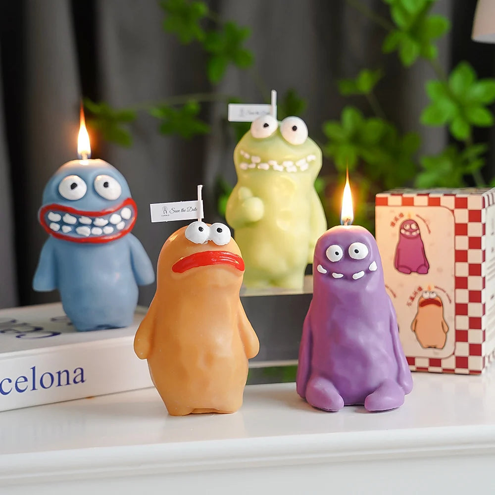 Wholesale Mini Funny Novelty Handmade Halloween Aromatherapy Cute Monster Shape Scented Candles