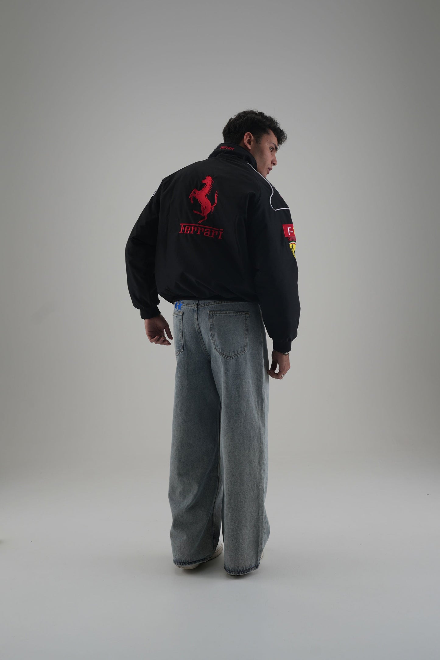 Ferrari F1 Vintage Racing Jacket - Black Edition