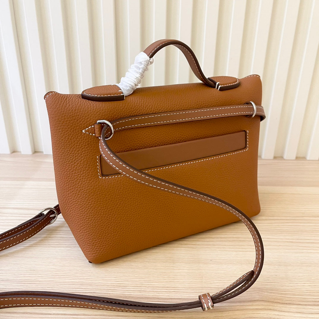 Hermes Goyard Kelly Togo Swift 24 brown