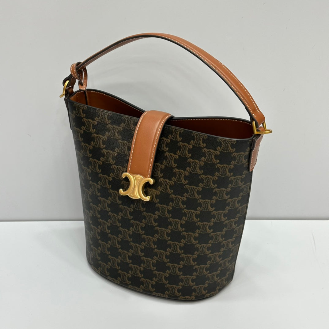 Hermes Goyard Medium Louise Bag In Smooth Calfskin