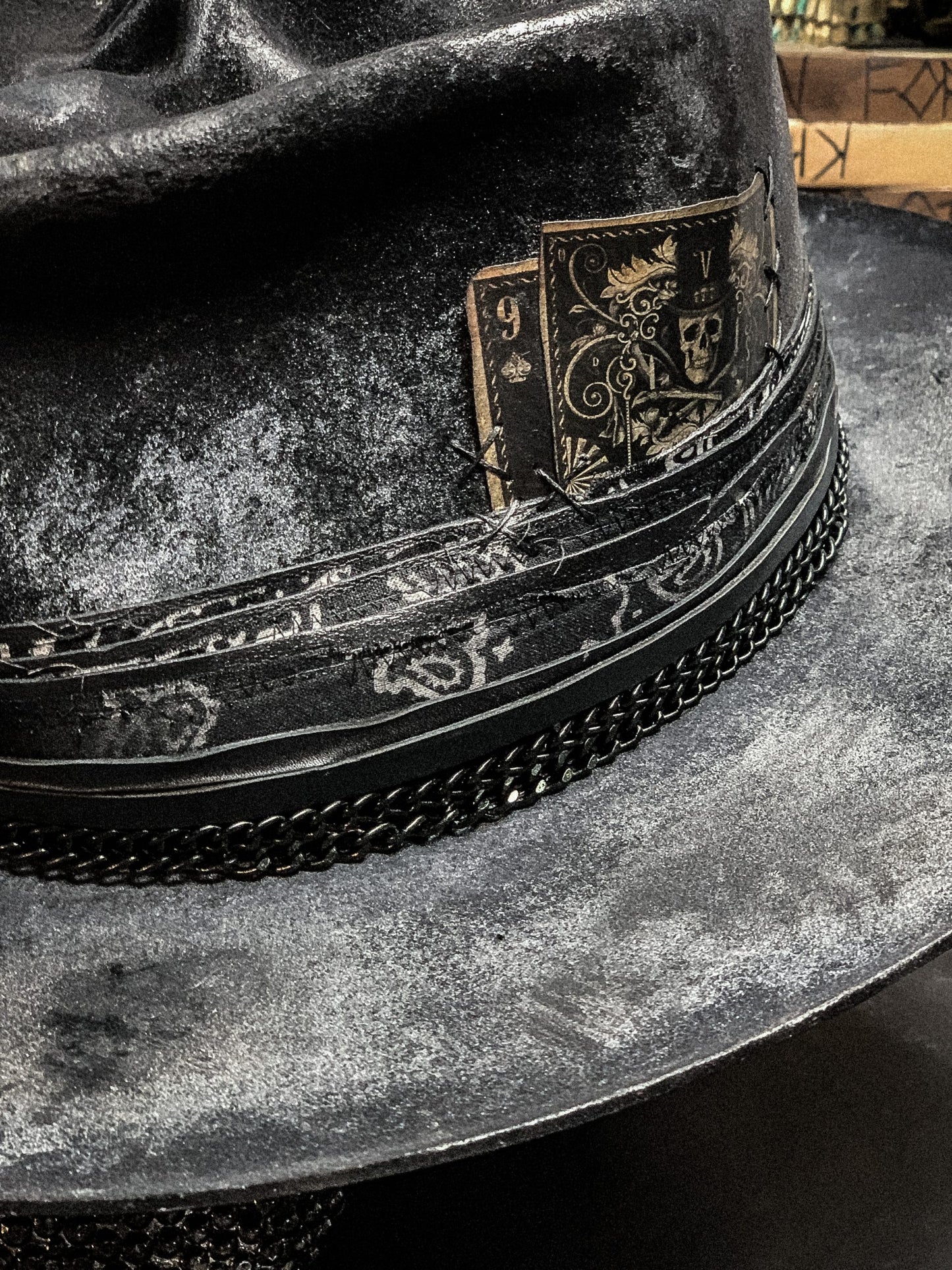 HARVESTER OF SORROW - Blade Hats