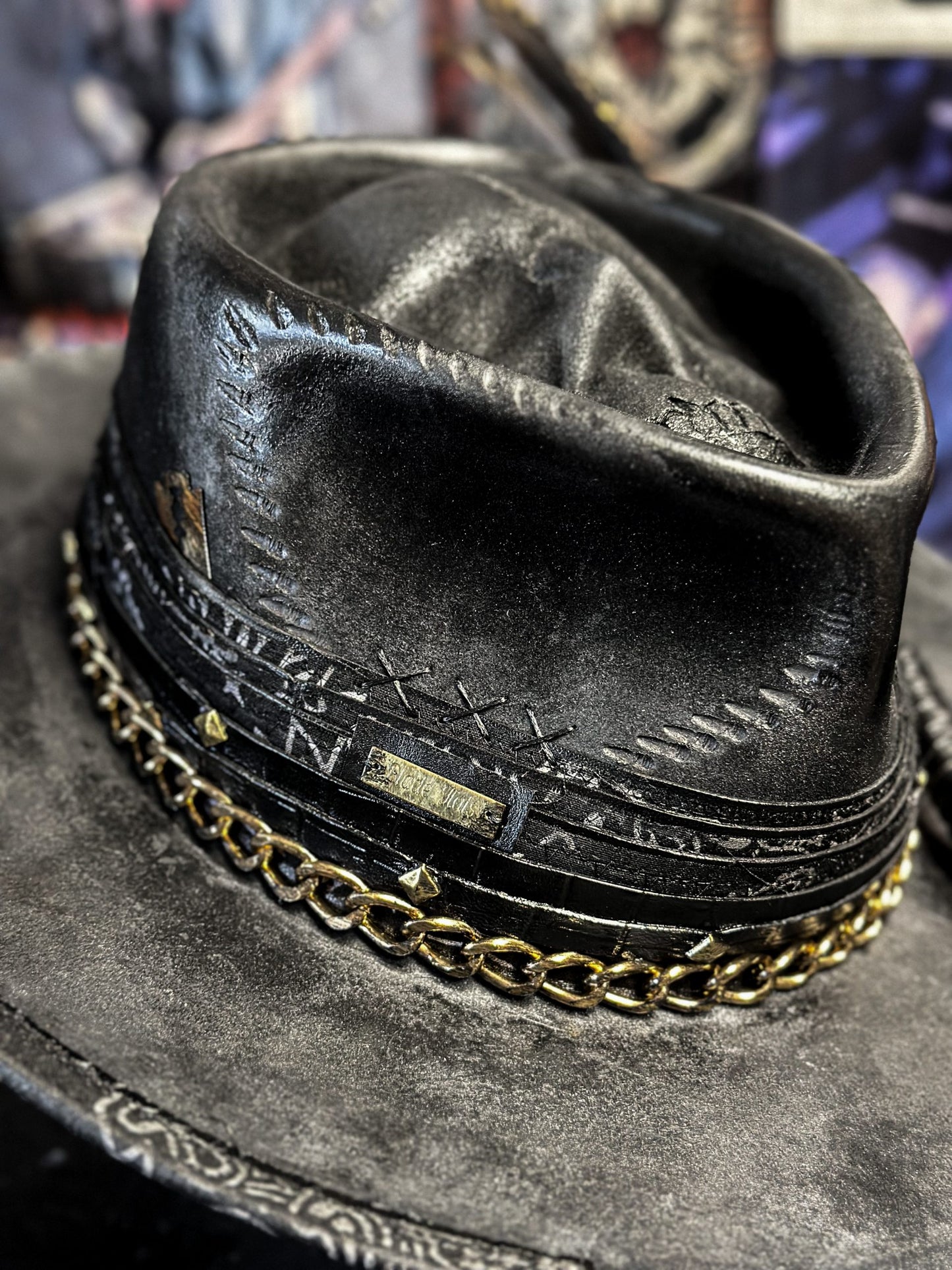 THE LAST DAY ON THE EARTH - Blade Hats