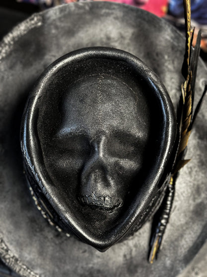 THE LAST DAY ON THE EARTH - Blade Hats