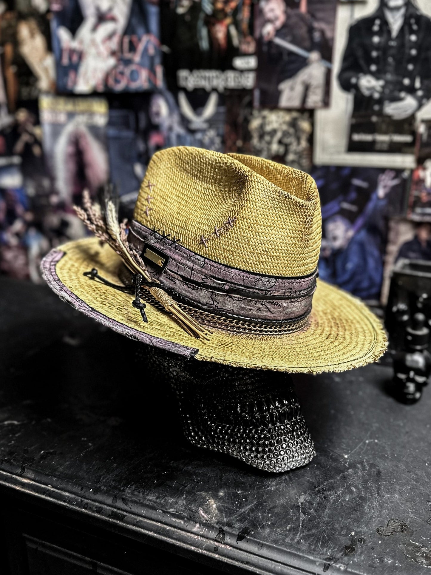 GIMME SHELTER - Blade Hats