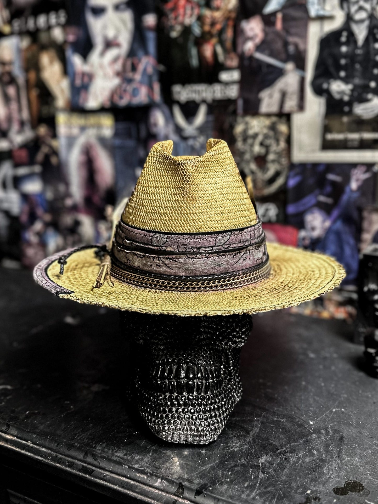 GIMME SHELTER - Blade Hats