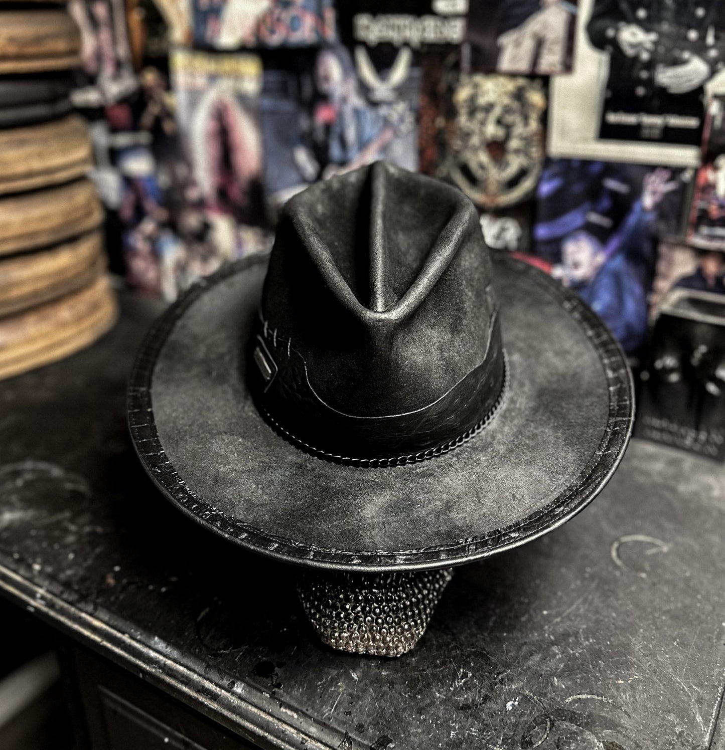 BEYOND THE DARK SUN - Blade Hats