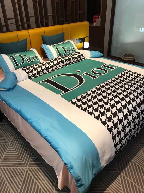 Premium Luxury Brand Bedding Set   DN16280810