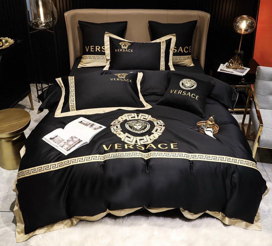 Premium Luxury Brand Bedding Set   DN91910110