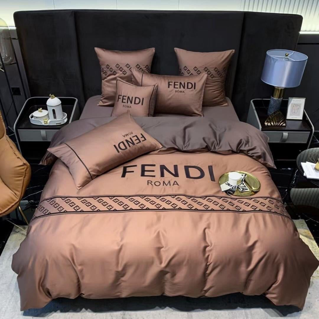 Premium F*ndi Bedding Set   DN9201030